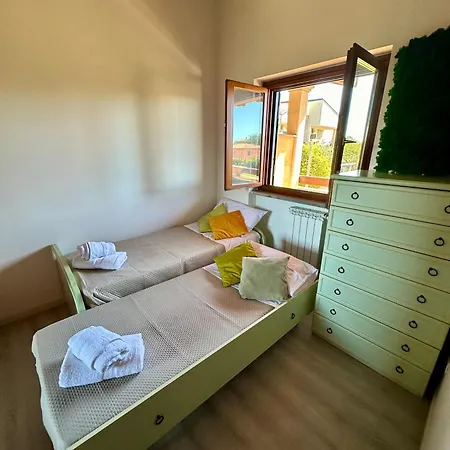 Seaside Haven - Private Retreat With Garden In