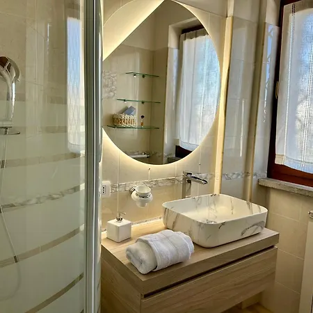 Seaside Haven - Private Retreat With Garden In *